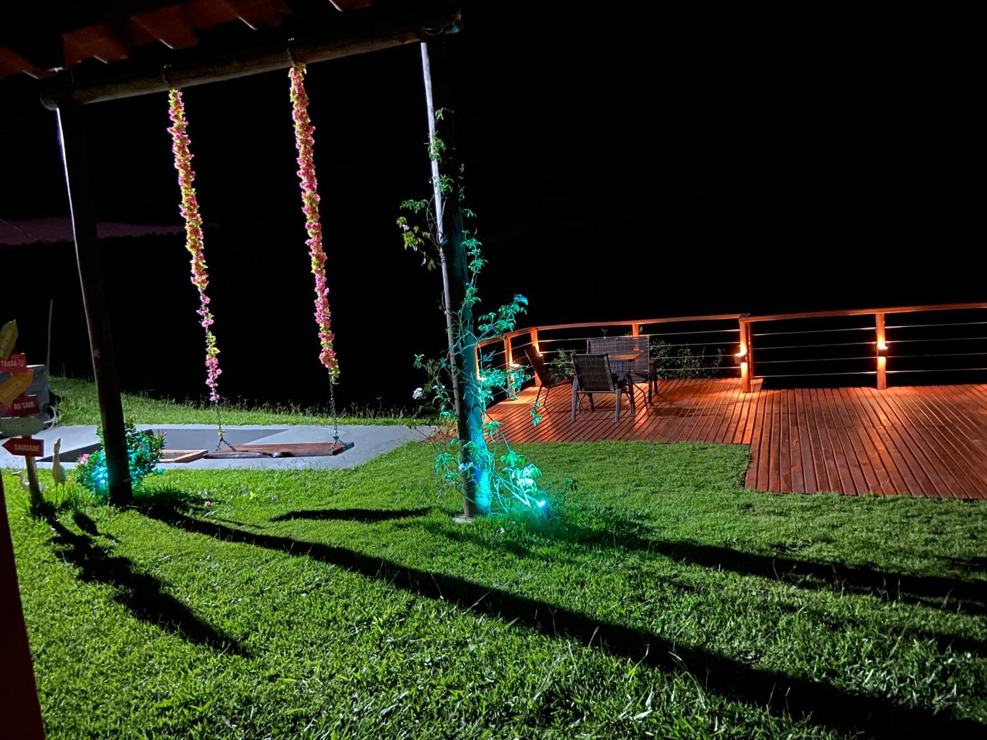 Recanto Da Alegria - Casa Em Com Piscina, Churrasqueira,lareira,deck, Banco De Coracao Cunha