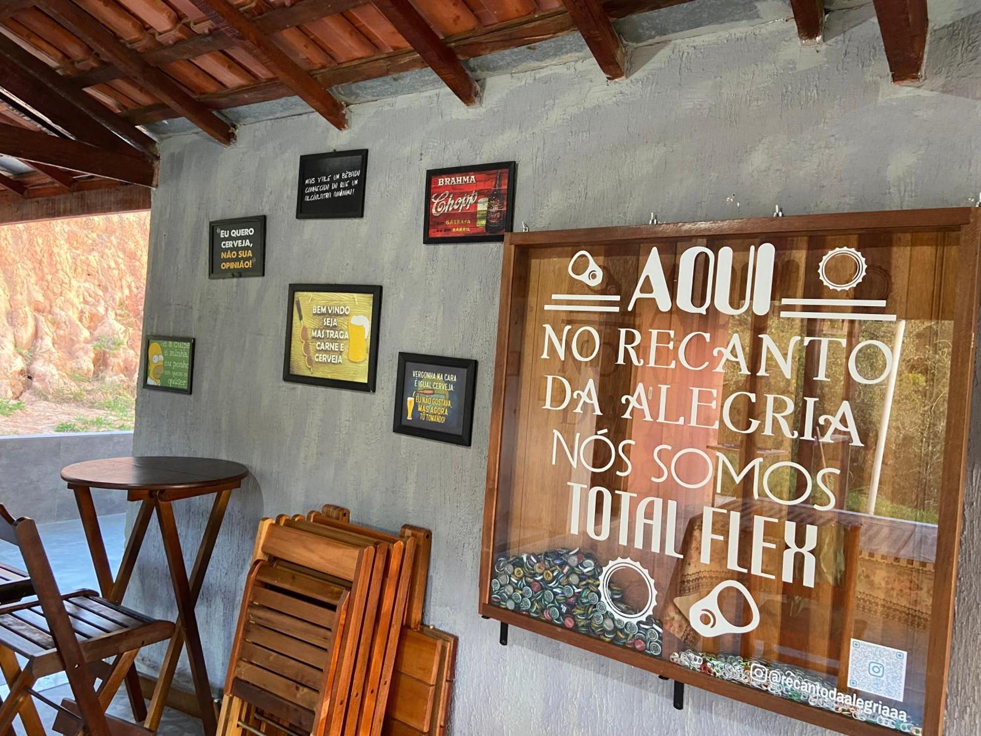 Recanto Da Alegria - Casa Em Com Piscina, Churrasqueira,lareira,deck, Banco De Coracao Casa de Férias Cunha